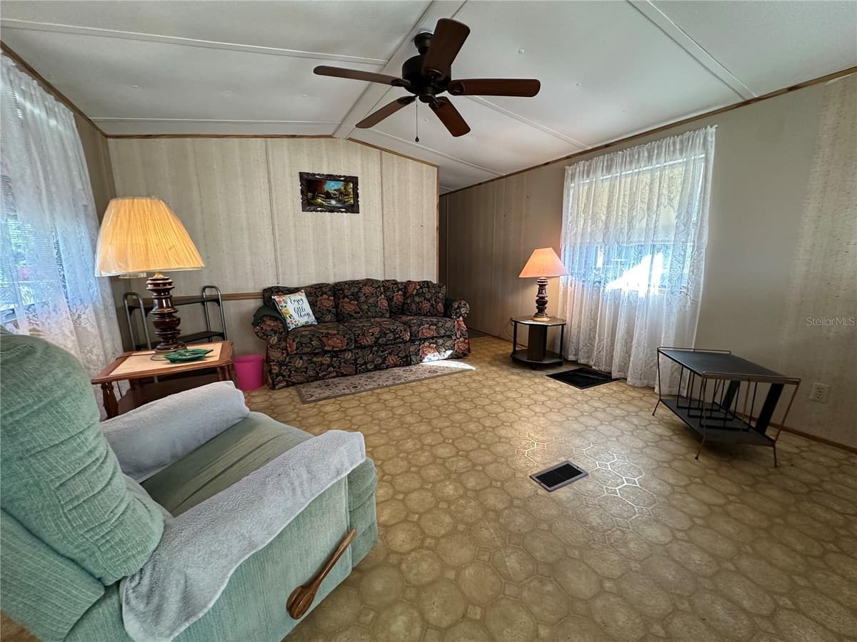 1821 FRUITLAND PARK CIRCLE — photo 15 of 27