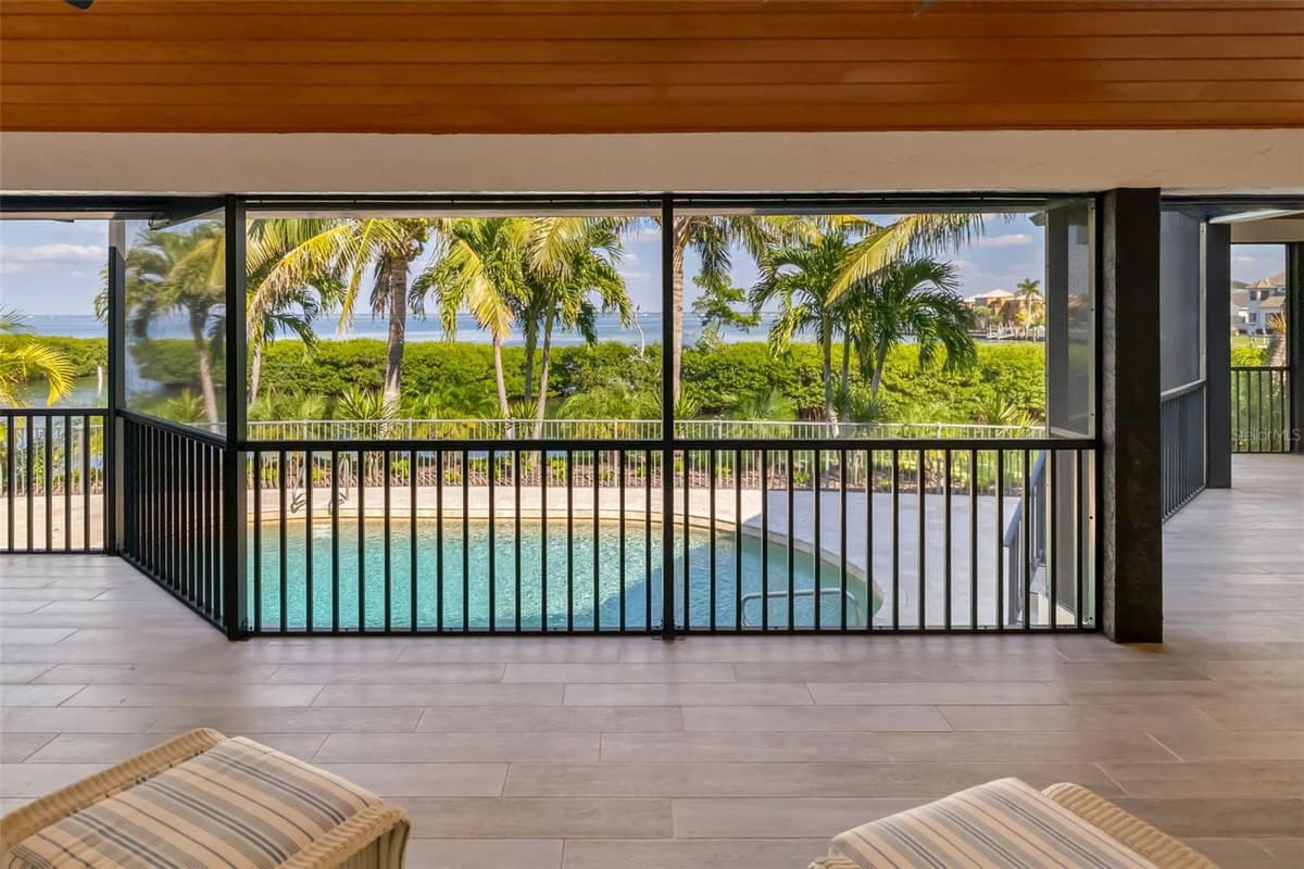 560 HARBOR COVE CIRCLE — photo 44 of 80