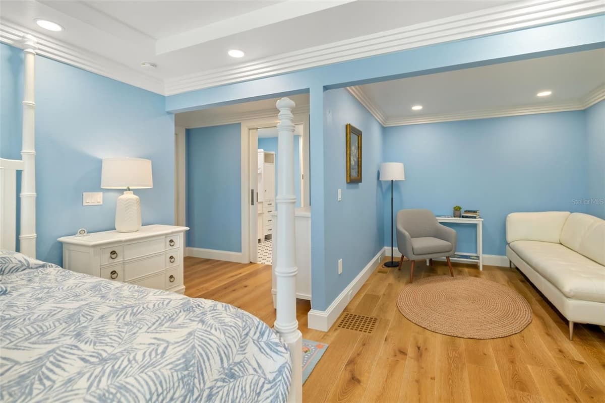 560 HARBOR COVE CIRCLE — photo 28 of 80