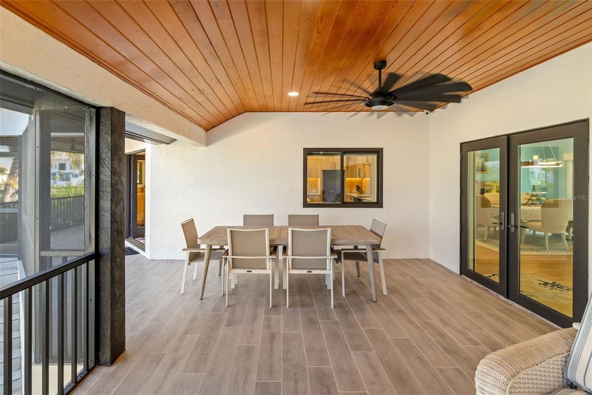 560 HARBOR COVE CIRCLE — photo 47 of 80