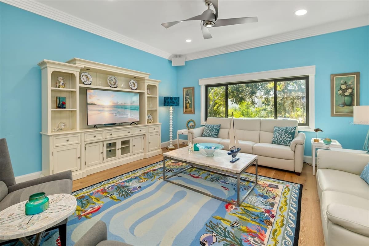 560 HARBOR COVE CIRCLE — photo 23 of 80