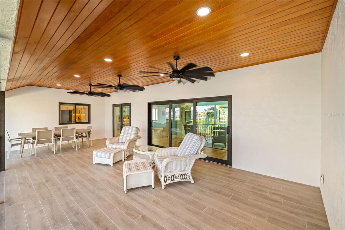 560 HARBOR COVE CIRCLE — photo 43 of 80
