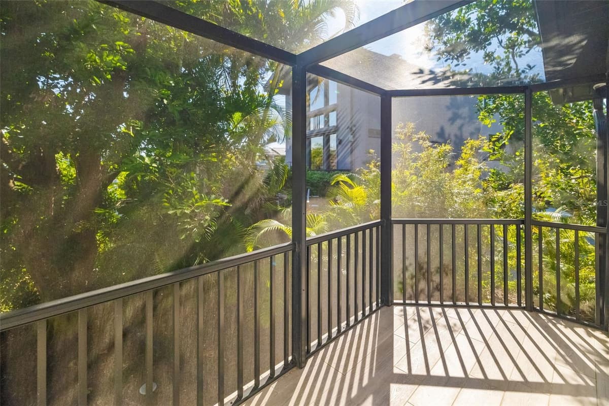 560 HARBOR COVE CIRCLE — photo 45 of 80