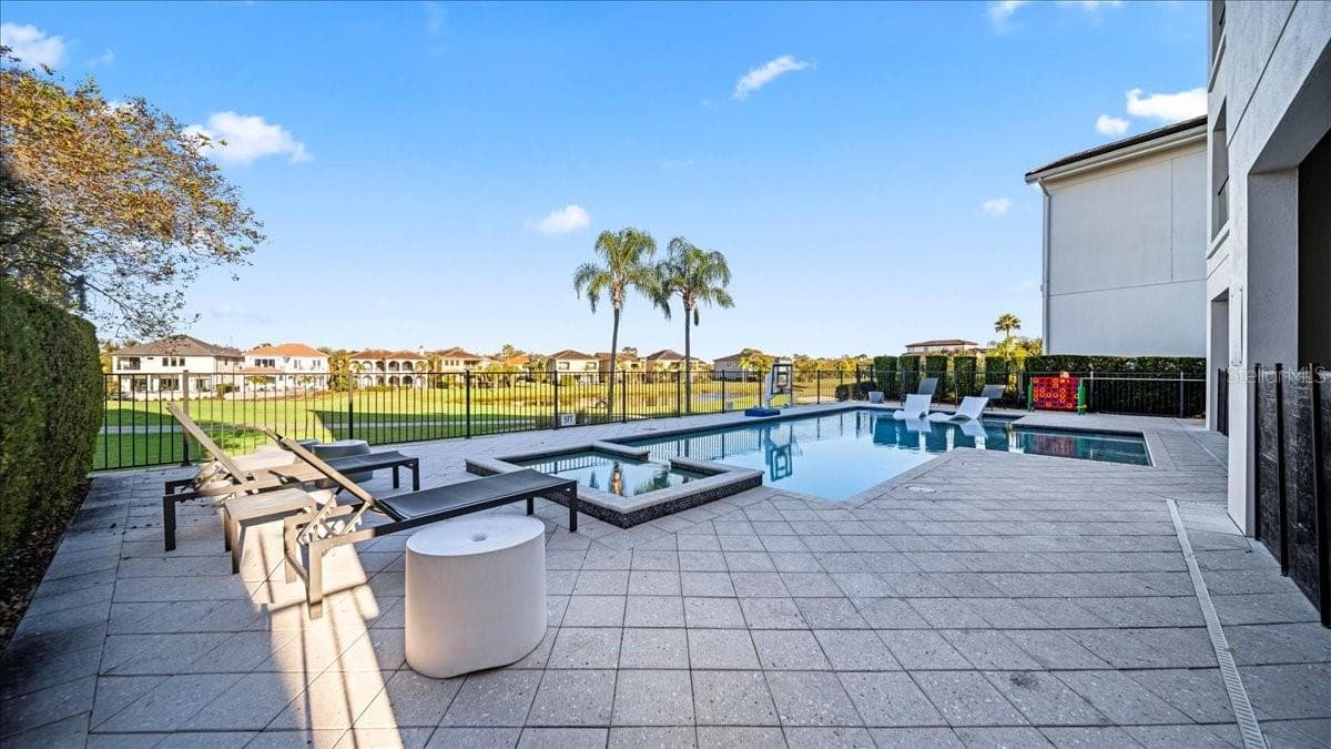 331 MUIRFIELD LOOP — photo 100 of 100