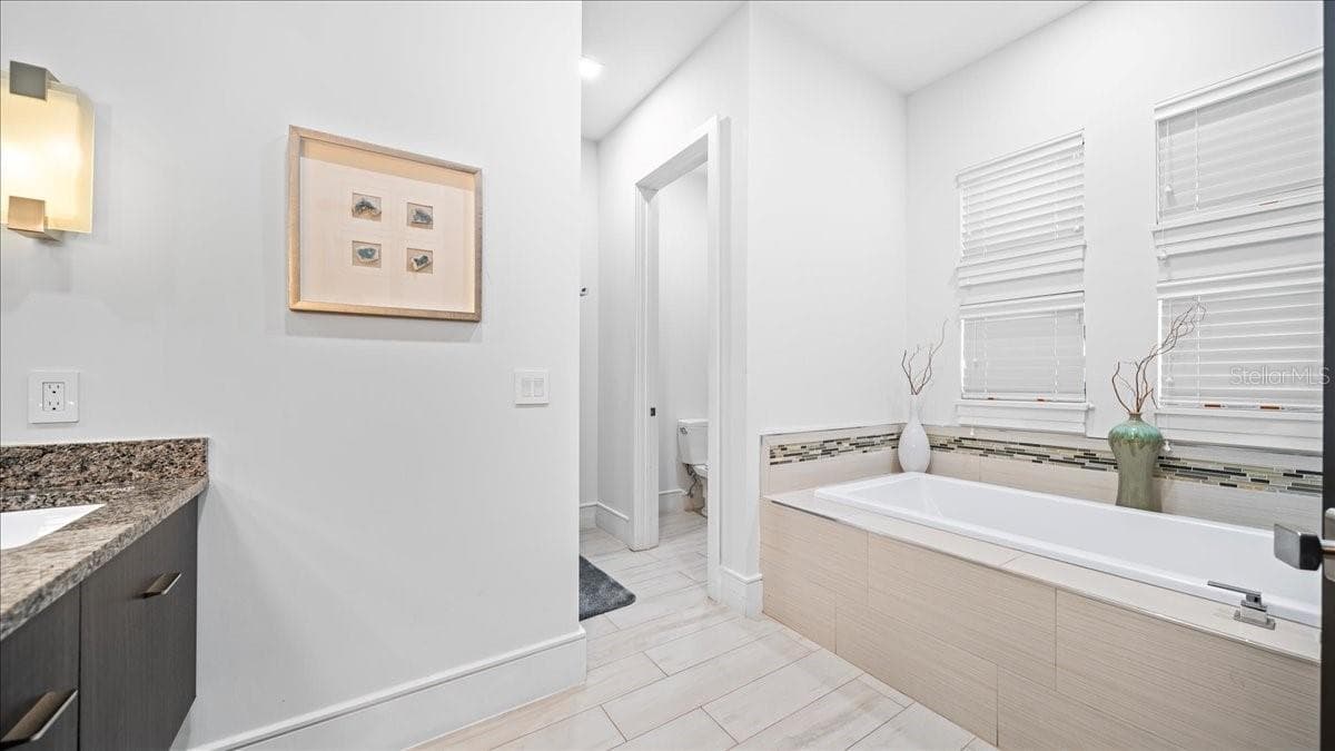 331 MUIRFIELD LOOP — photo 89 of 100