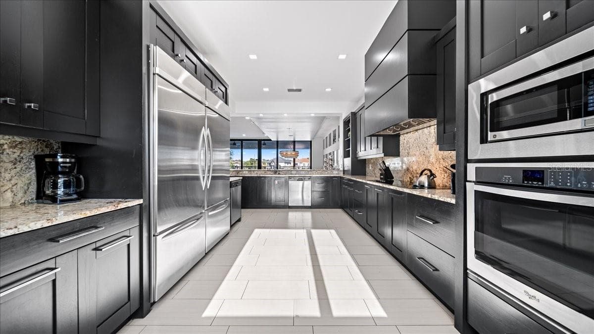 331 MUIRFIELD LOOP — photo 81 of 100