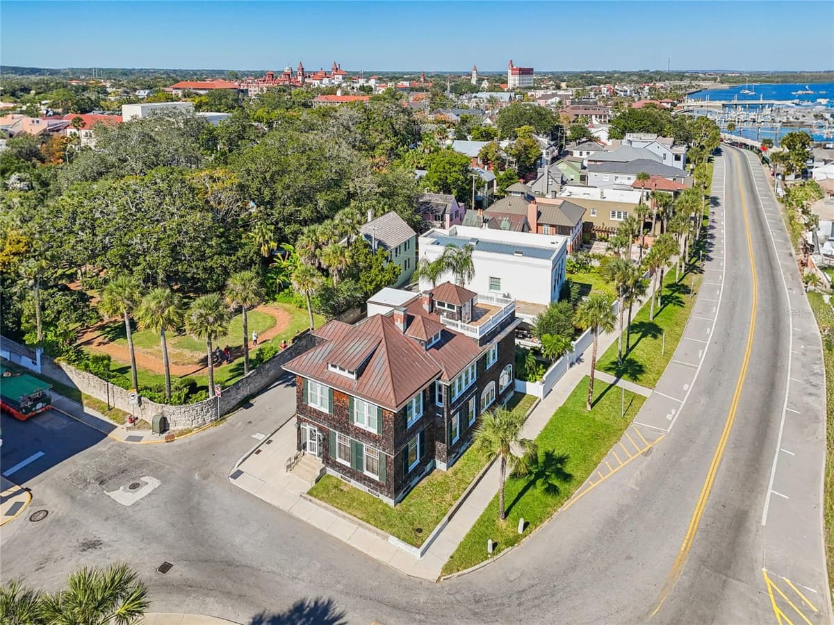 178 AVENIDA MENENDEZ — photo 90 of 94