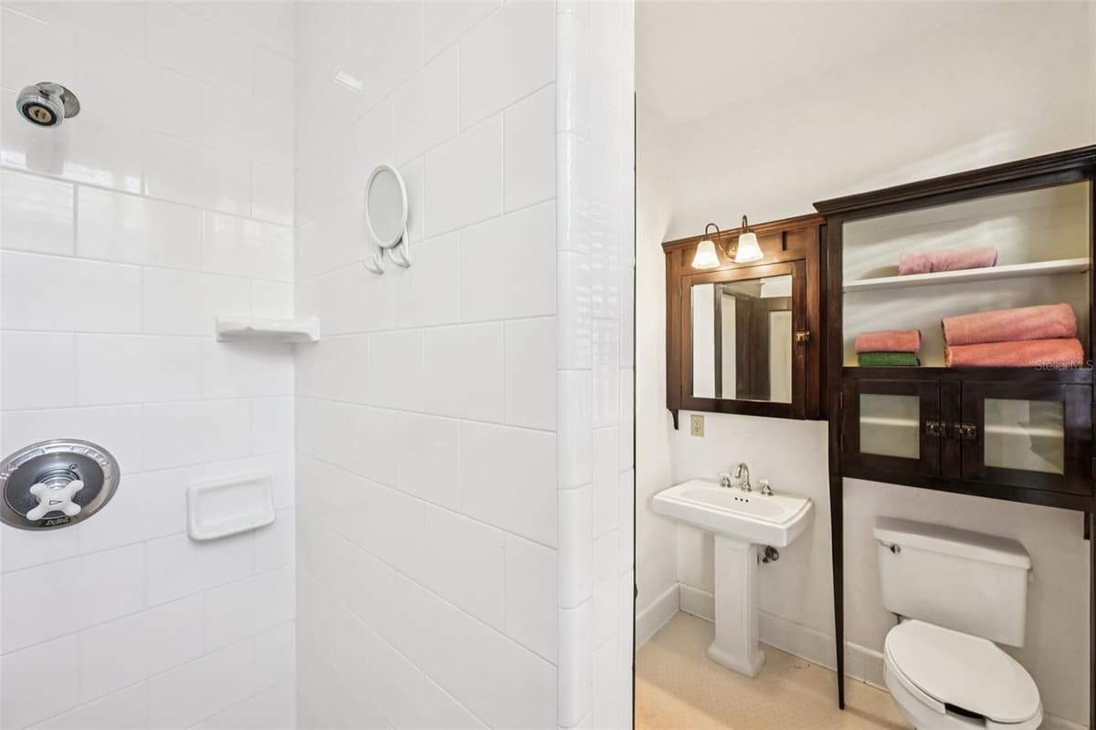 178 AVENIDA MENENDEZ — photo 35 of 94