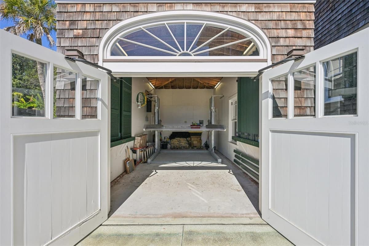 178 AVENIDA MENENDEZ — photo 3 of 94