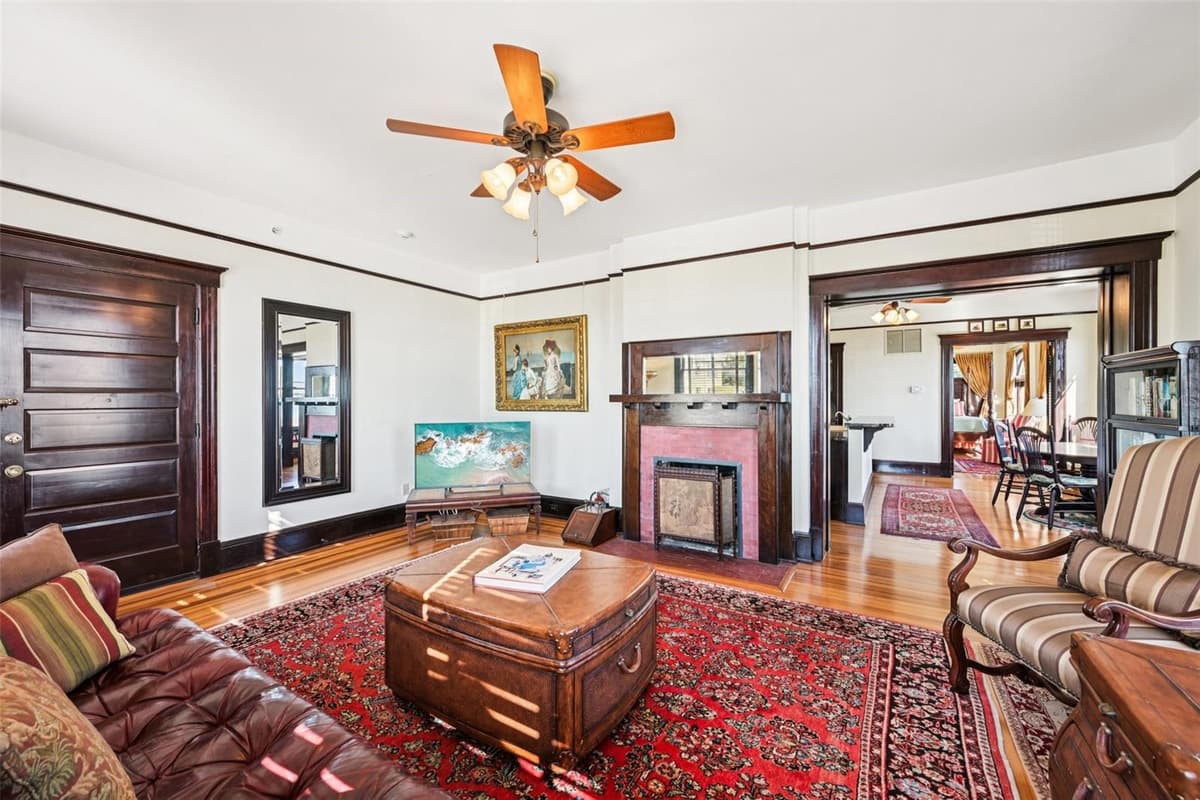 178 AVENIDA MENENDEZ — photo 19 of 94