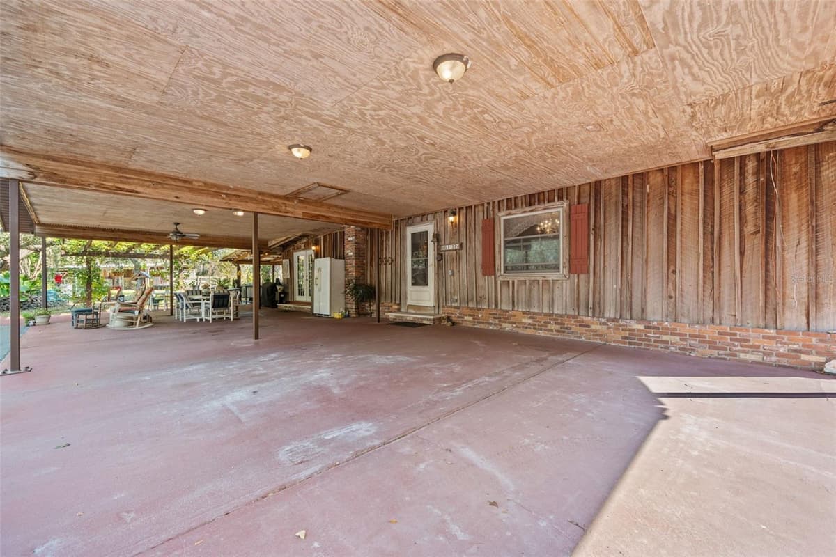 9615 EDEN AVENUE — photo 41 of 89