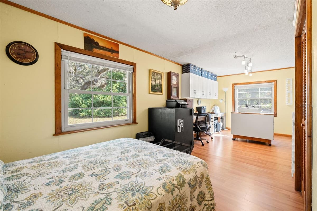 9615 EDEN AVENUE — photo 36 of 89