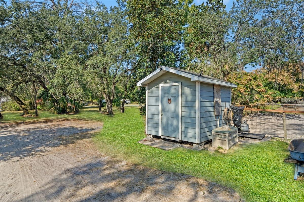 9615 EDEN AVENUE — photo 47 of 89
