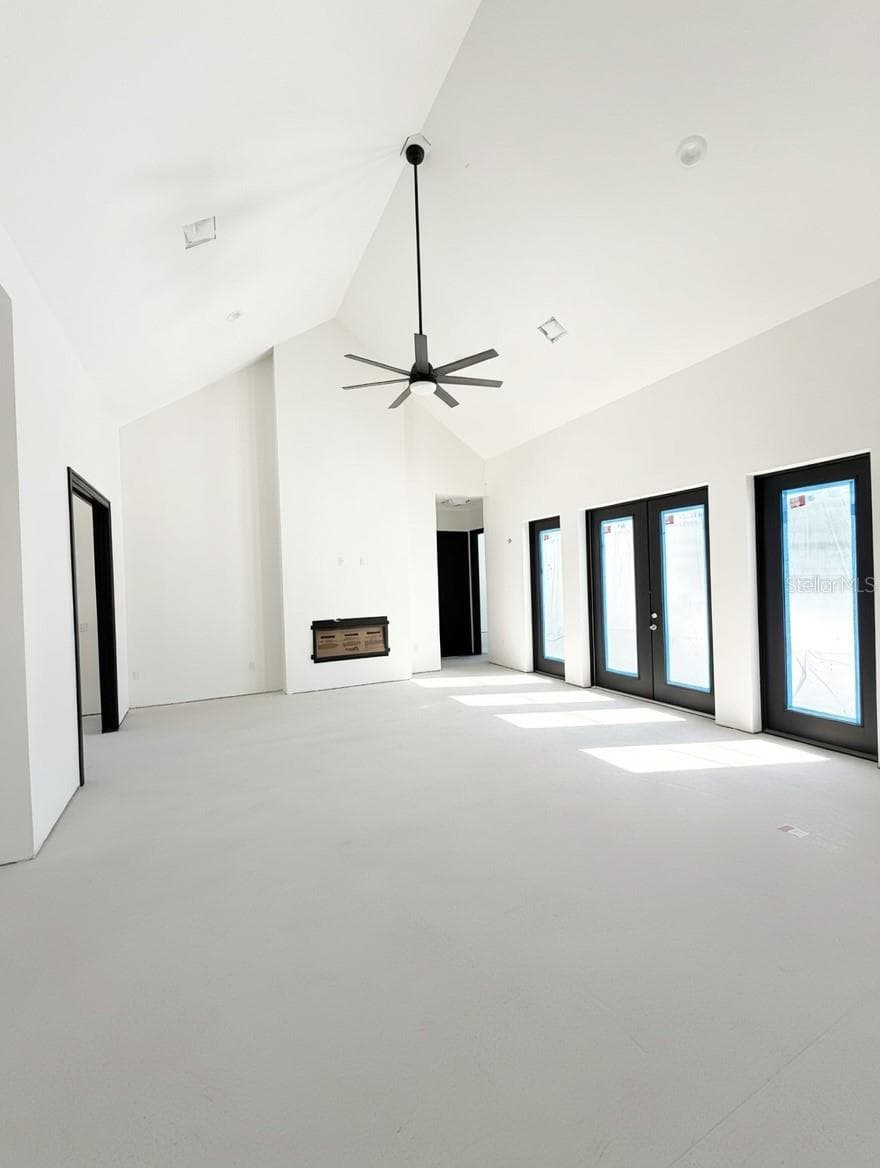 2207 COUNTY ROAD 243E — photo 8 of 15