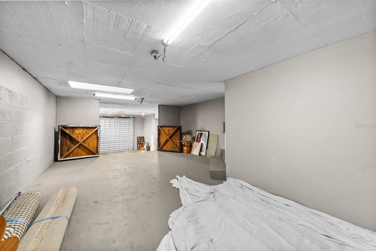 2129 TOBAGO CIRCLE — photo 44 of 67