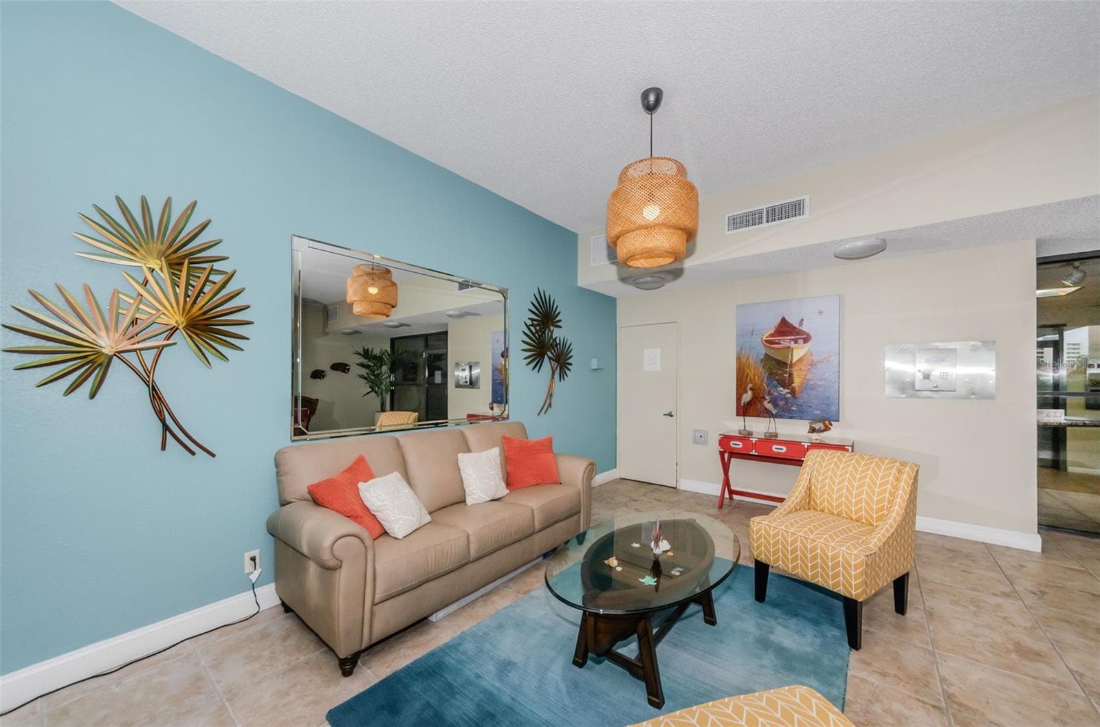 7400 SUN ISLAND DRIVE — photo 14 of 66