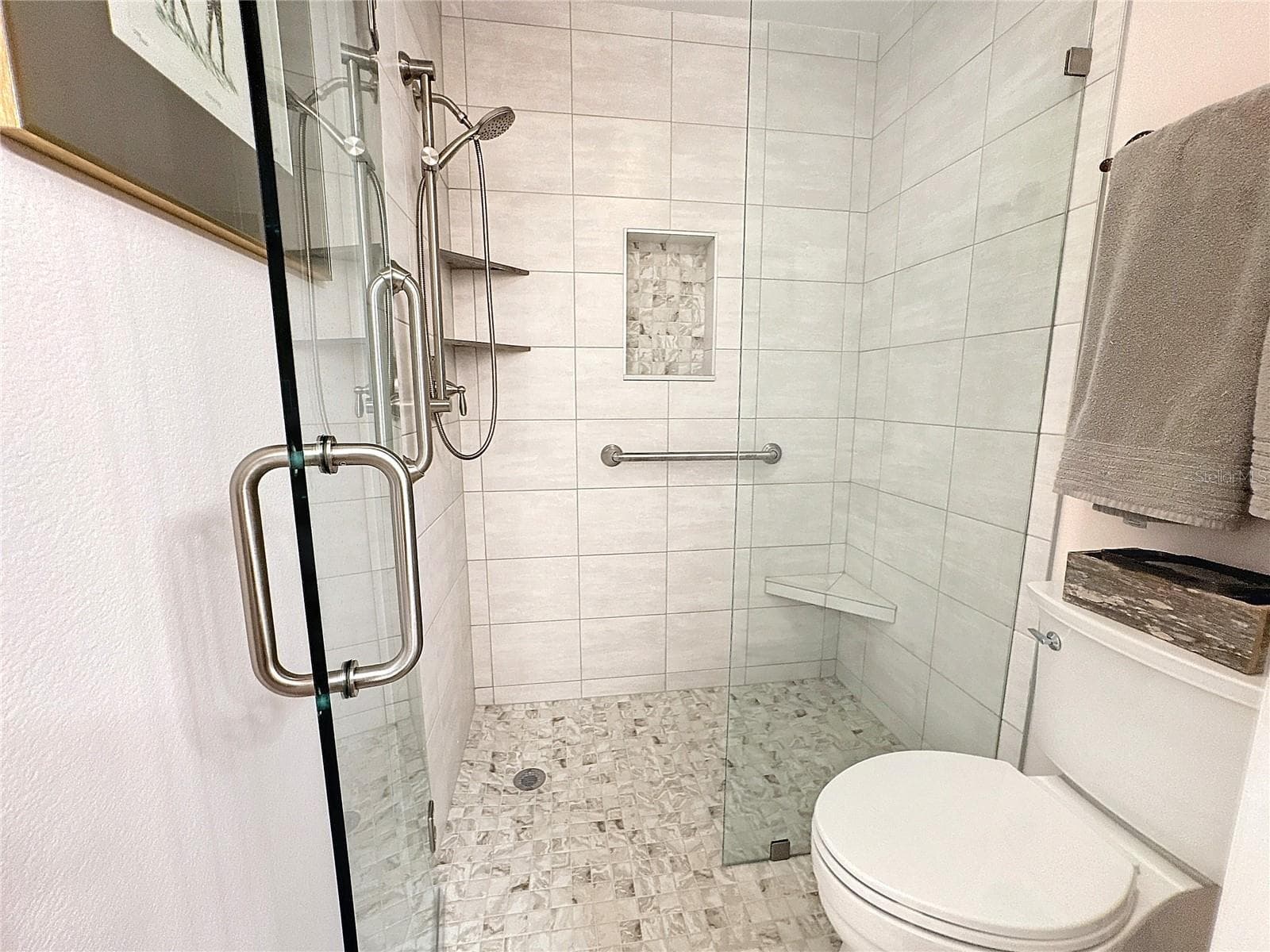 707 SORRENTO INLET — photo 18 of 50