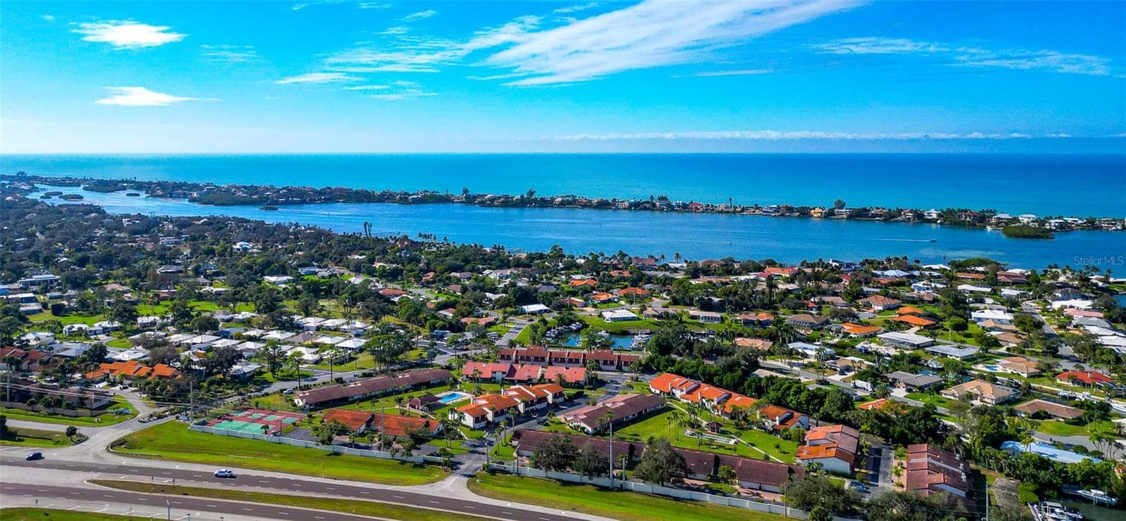 707 SORRENTO INLET — photo 45 of 50