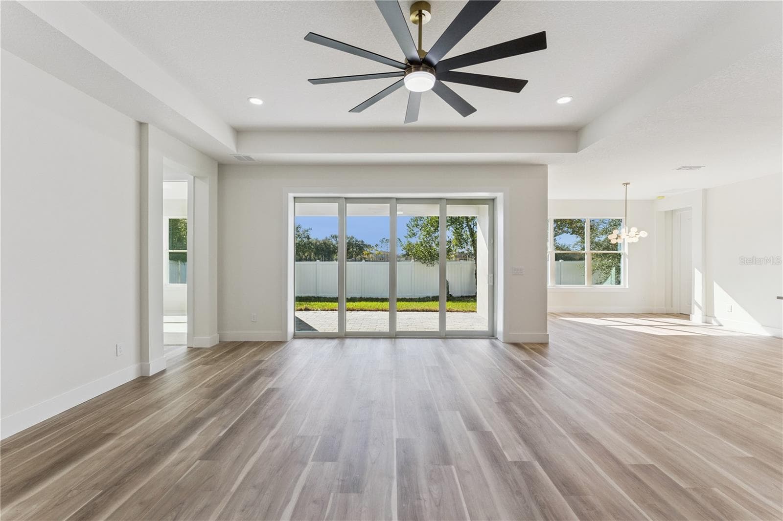 9268 EAGLES PERCH PLACE — photo 4 of 11