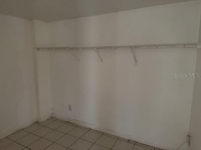 523 7TH LANE — photo 8 of 17