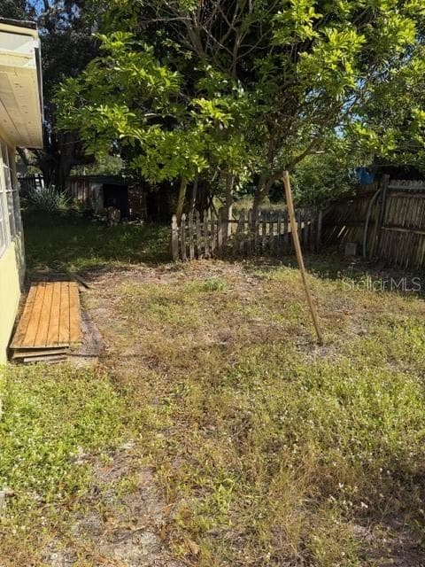 523 7TH LANE — photo 17 of 17