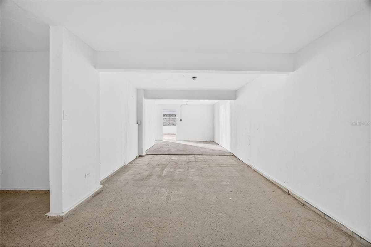 CALLE 1 BLQ A JARDINES DE FAGOT — photo 10 of 28