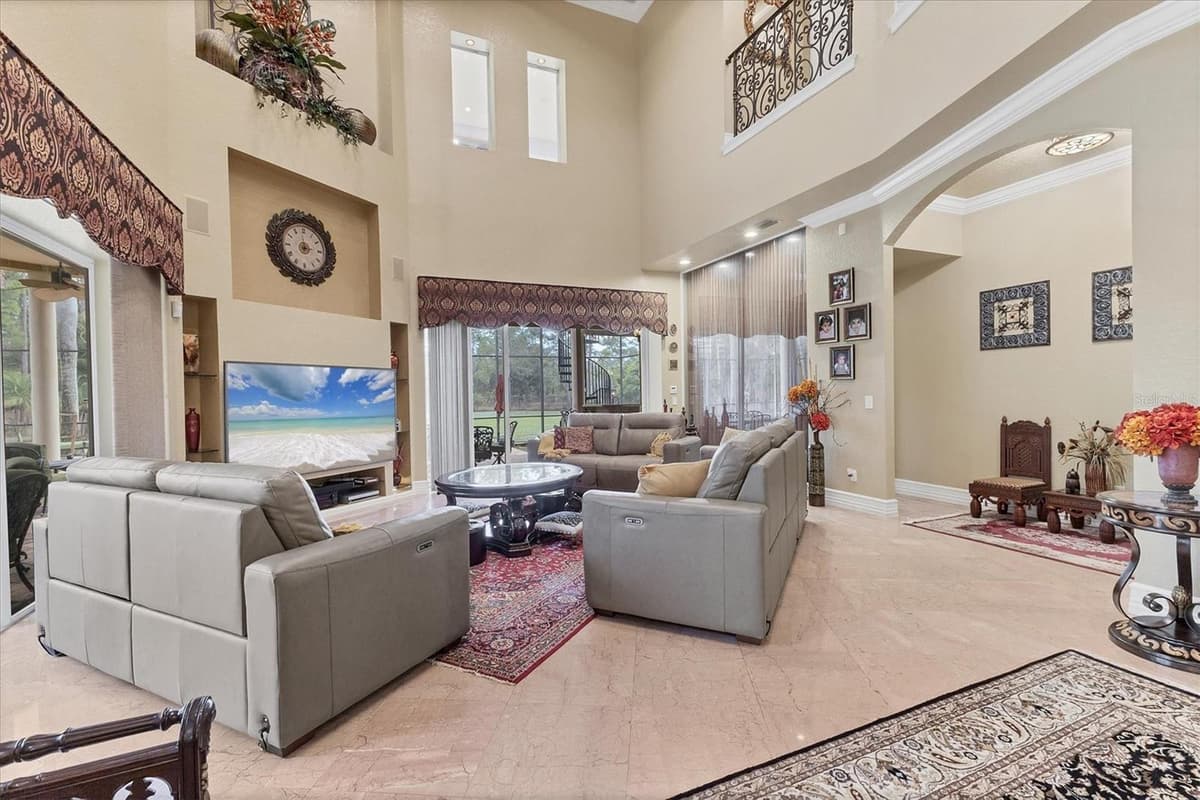 3657 TROPICAIRE BOULEVARD — photo 19 of 88