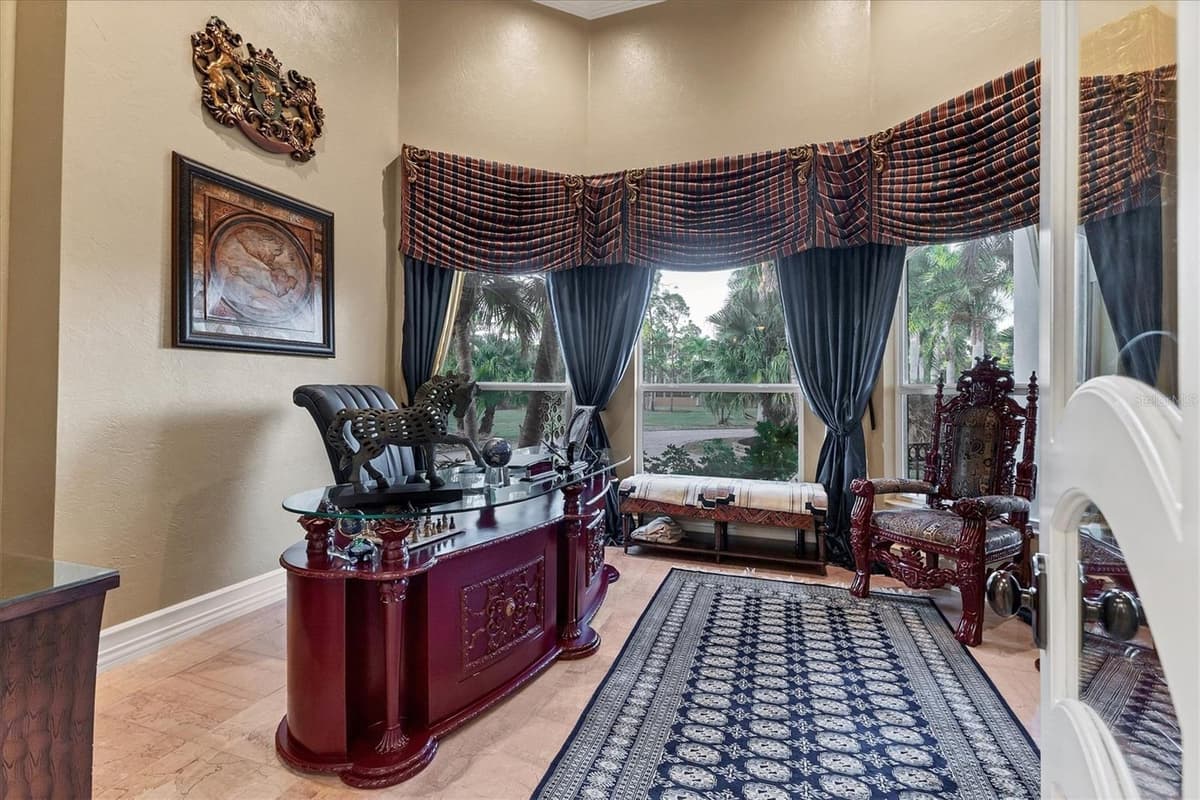 3657 TROPICAIRE BOULEVARD — photo 8 of 88