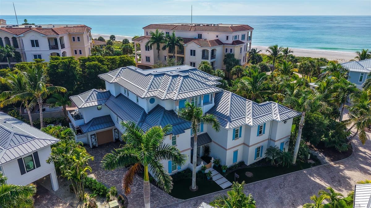 5005 GULF OF MEXICO DRIVE — photo 2 of 60