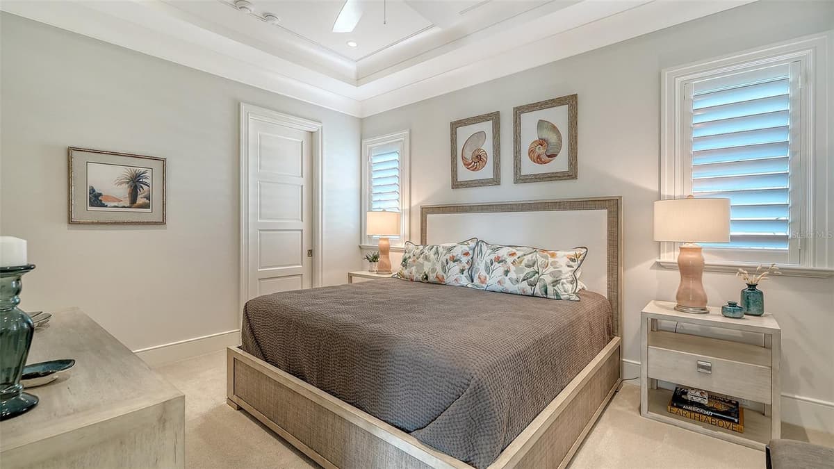 5005 GULF OF MEXICO DRIVE — photo 39 of 60
