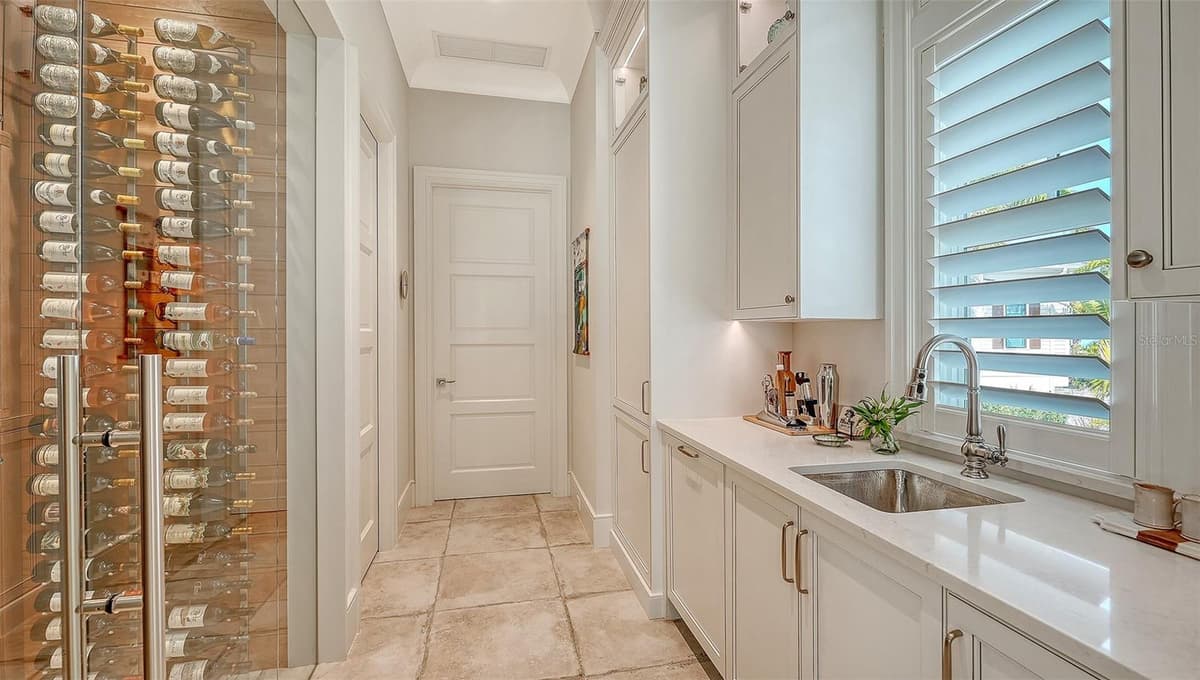 5005 GULF OF MEXICO DRIVE — photo 19 of 60