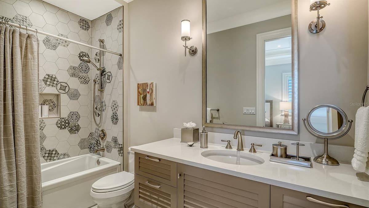 5005 GULF OF MEXICO DRIVE — photo 40 of 60