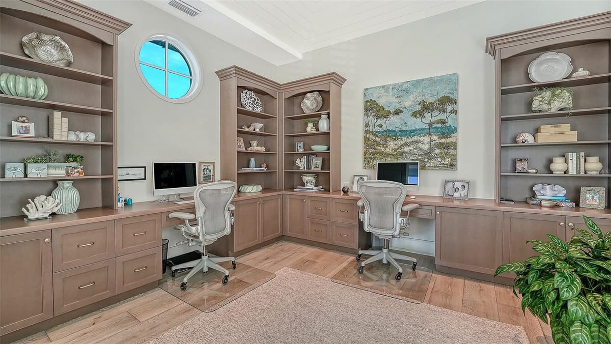 5005 GULF OF MEXICO DRIVE — photo 18 of 60
