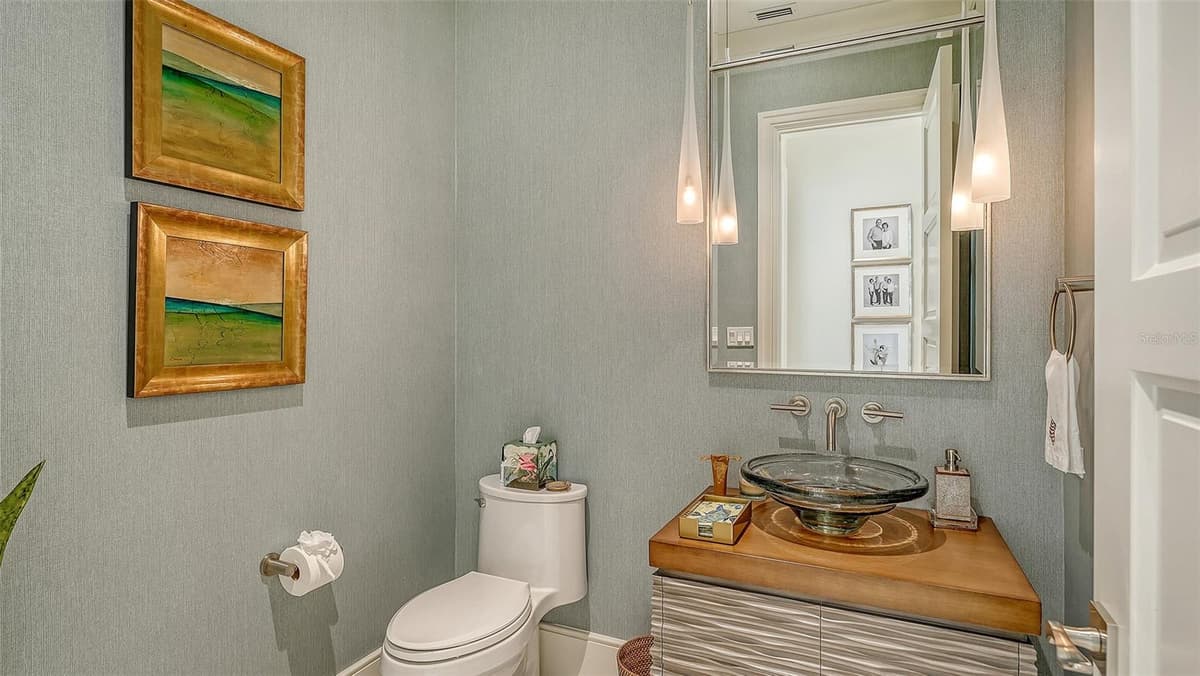 5005 GULF OF MEXICO DRIVE — photo 21 of 60