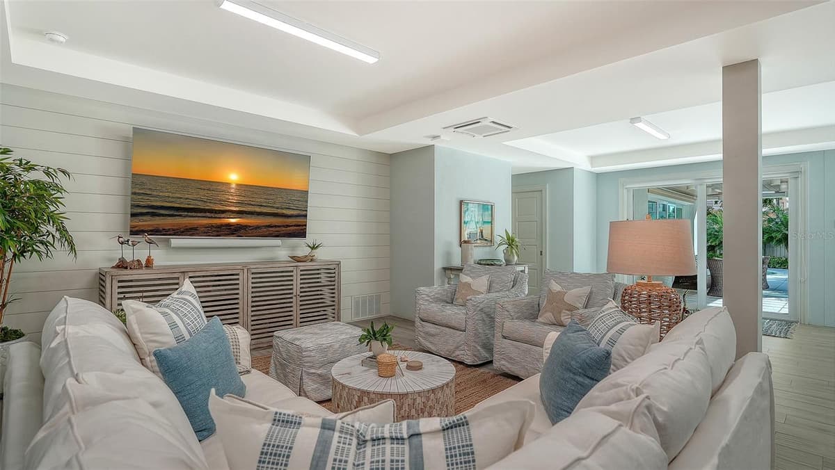 5005 GULF OF MEXICO DRIVE — photo 49 of 60
