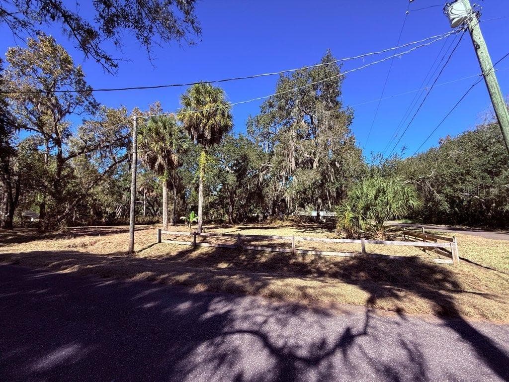 1204 DAVIES ROAD — photo 4 of 4