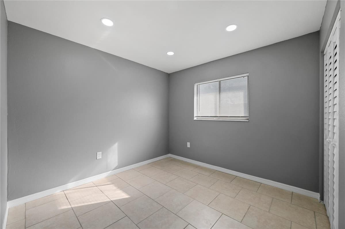 1450 GIBSON STREET — photo 29 of 52