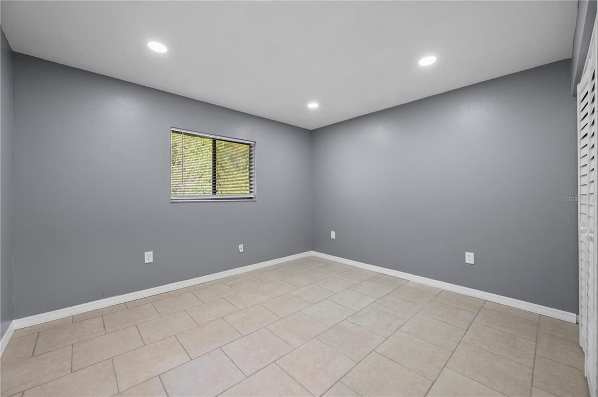 1450 GIBSON STREET — photo 32 of 52