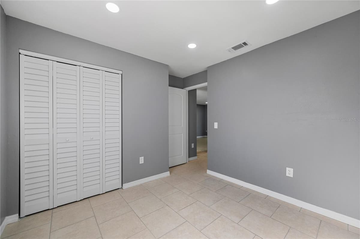 1450 GIBSON STREET — photo 30 of 52