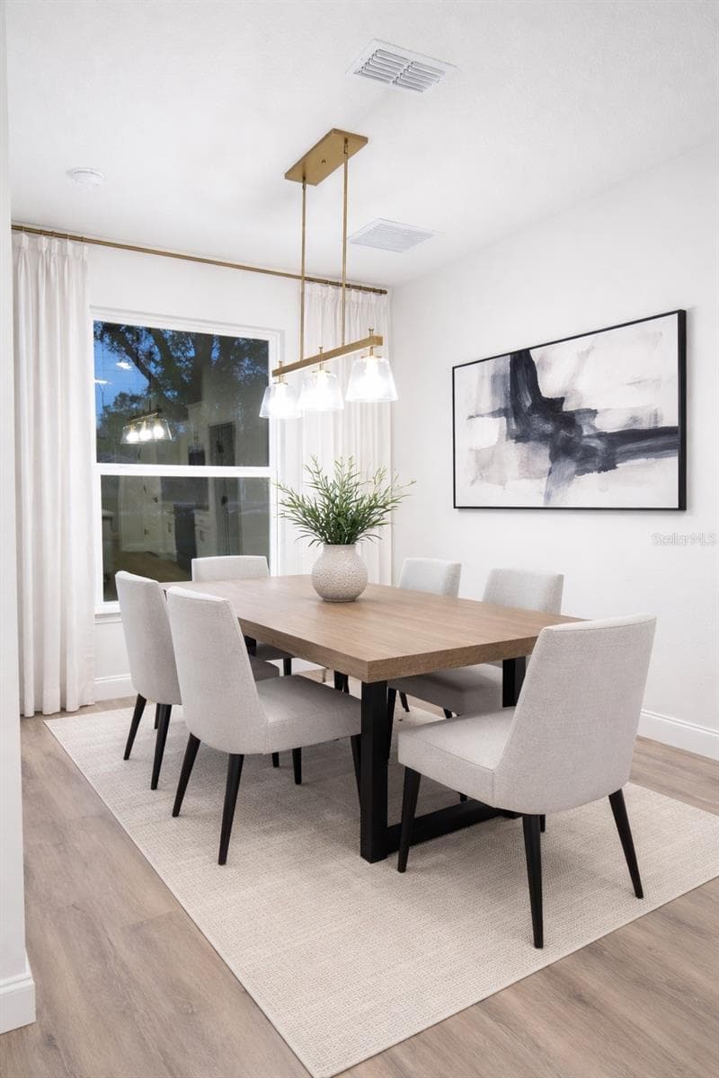 45 ROYAL OAK DRIVE — photo 16 of 38