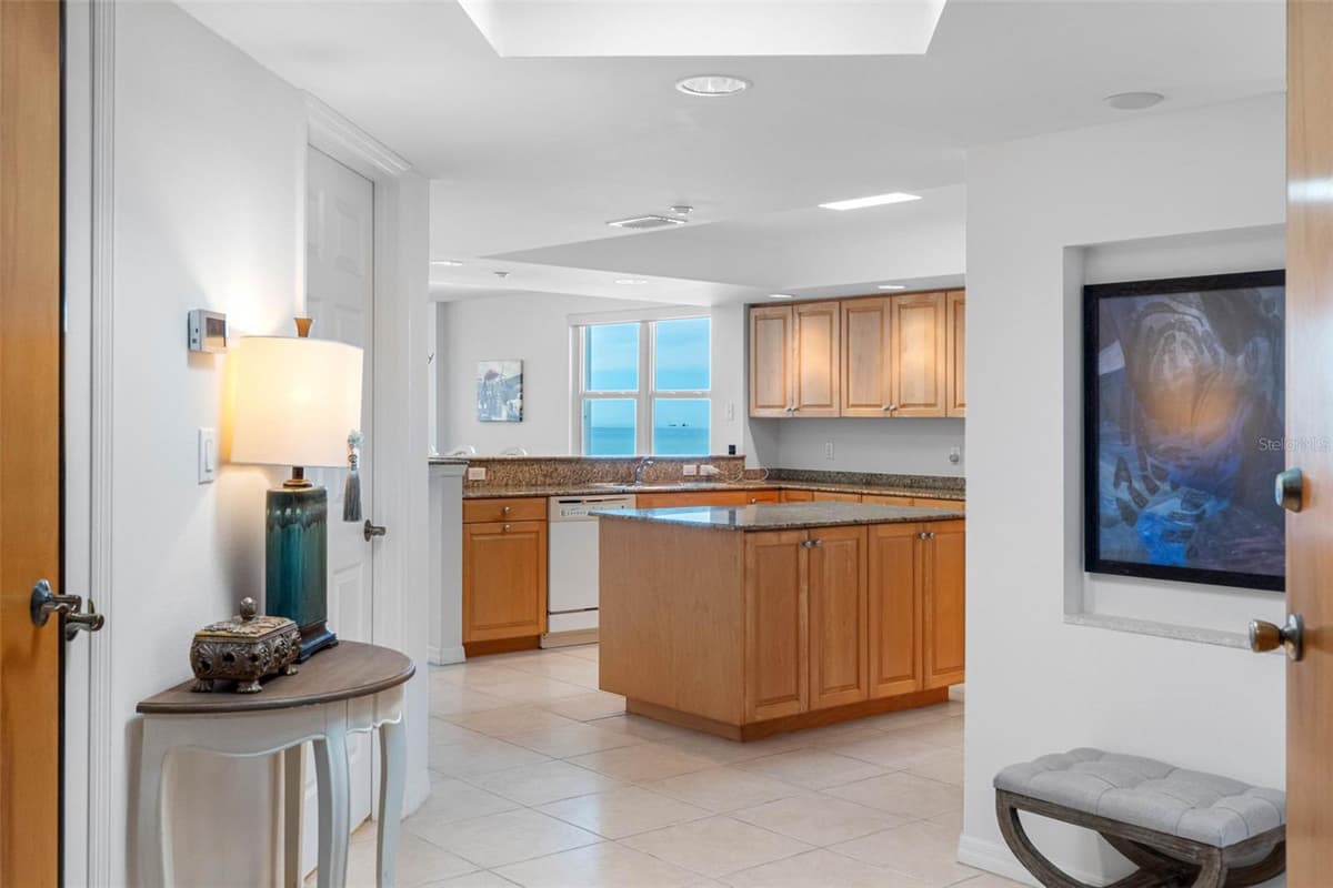 16326 GULF BOULEVARD — photo 5 of 40