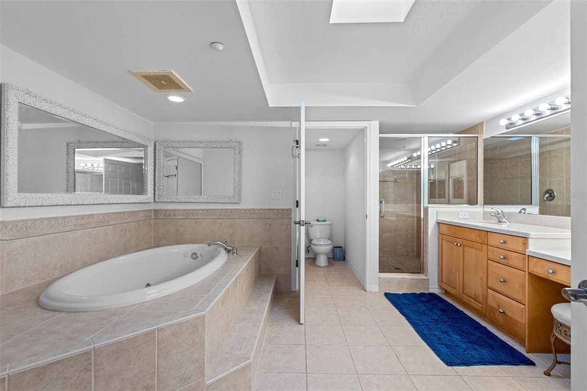 16326 GULF BOULEVARD — photo 13 of 40