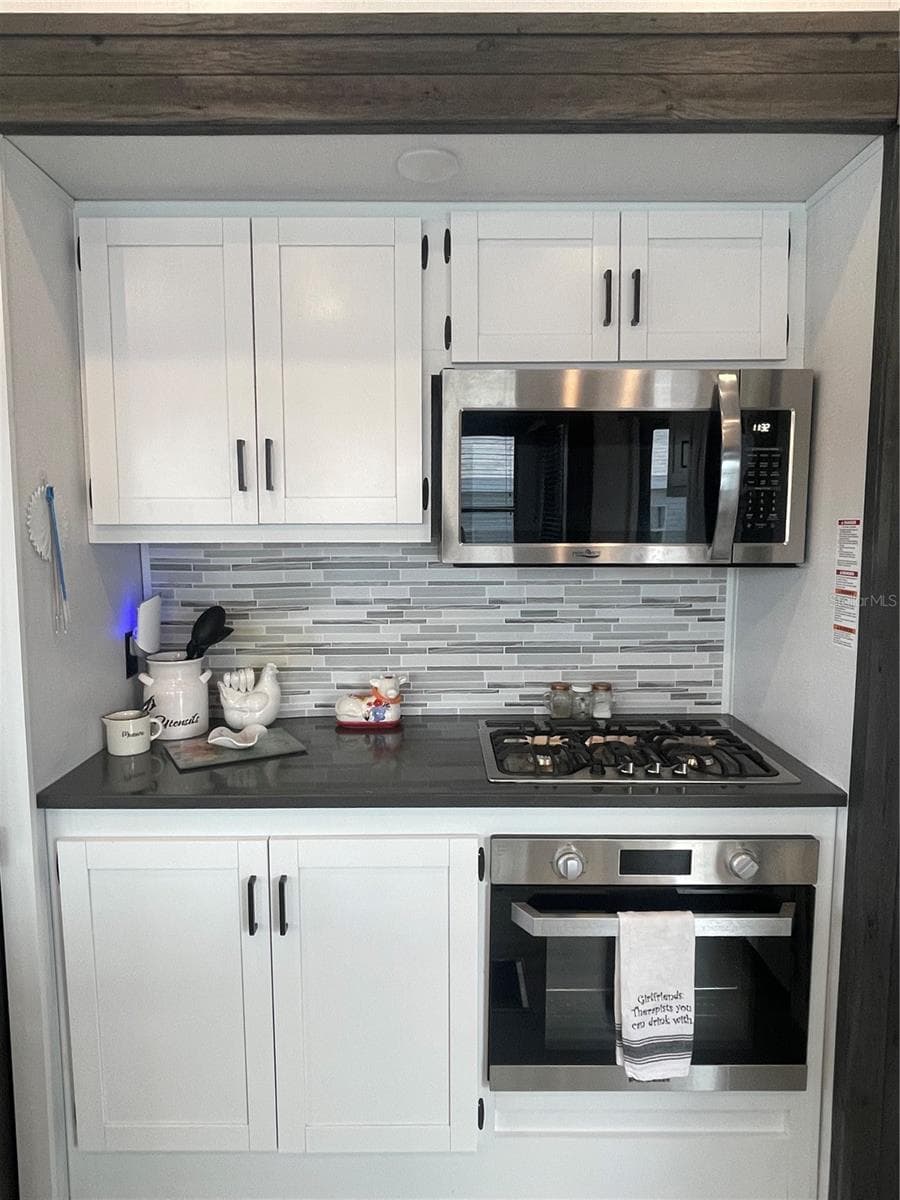 57 KOVE BOULEVARD — photo 14 of 26