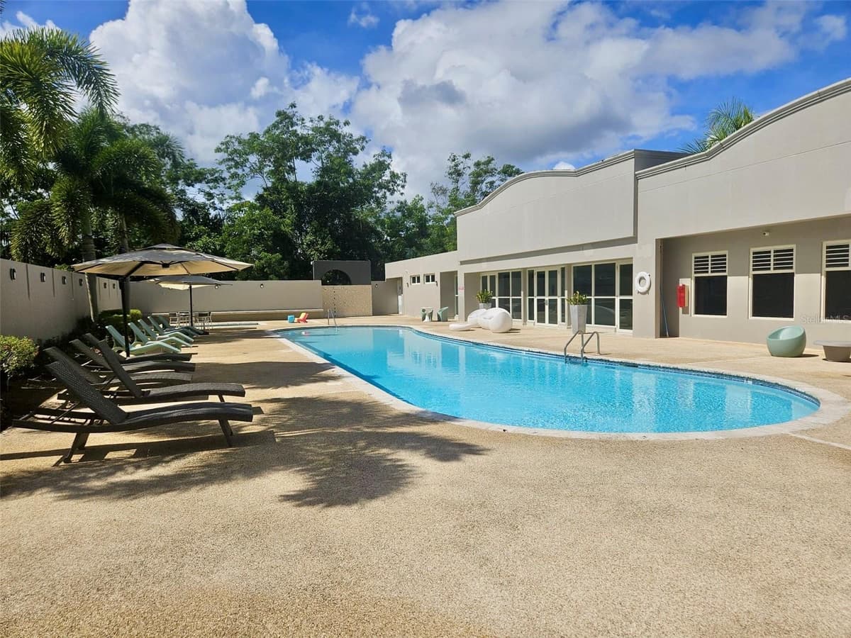 H 11 CAGUAS REAL, TORRES DEL ORO — photo 17 of 24