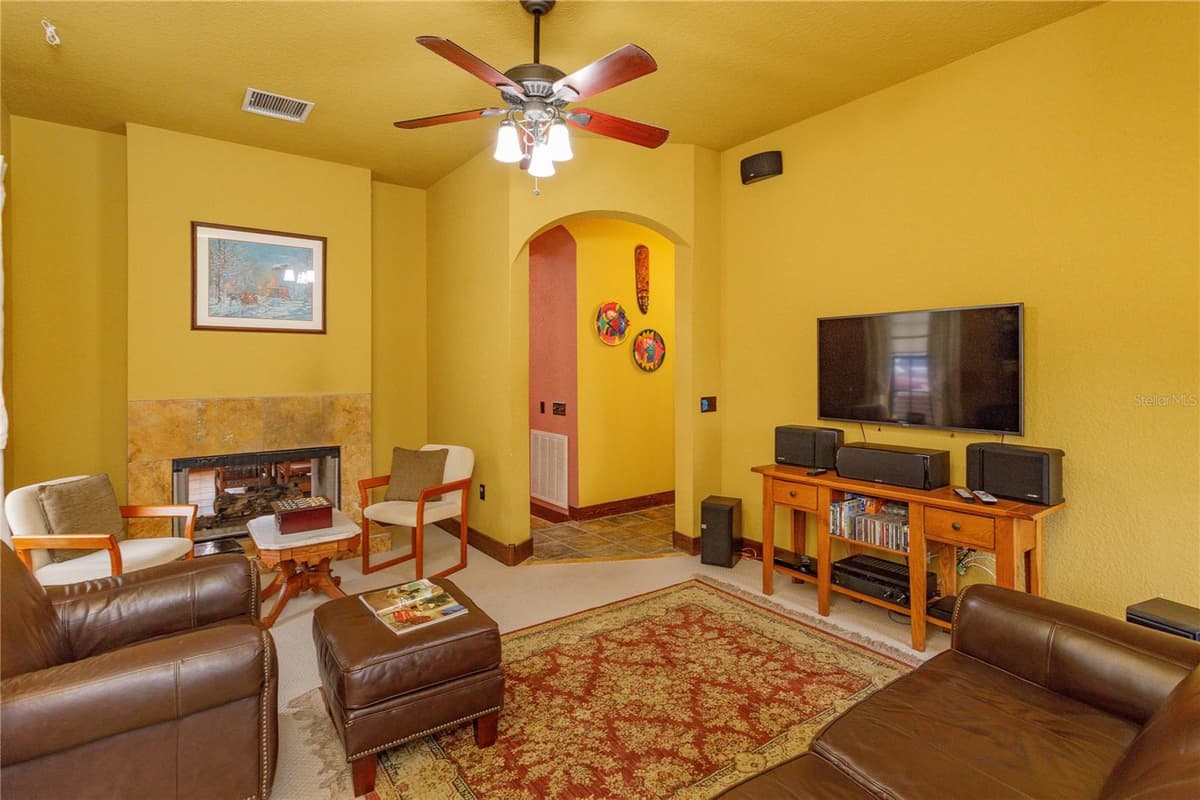 24540 TURKEY LAKE ROAD — photo 17 of 42