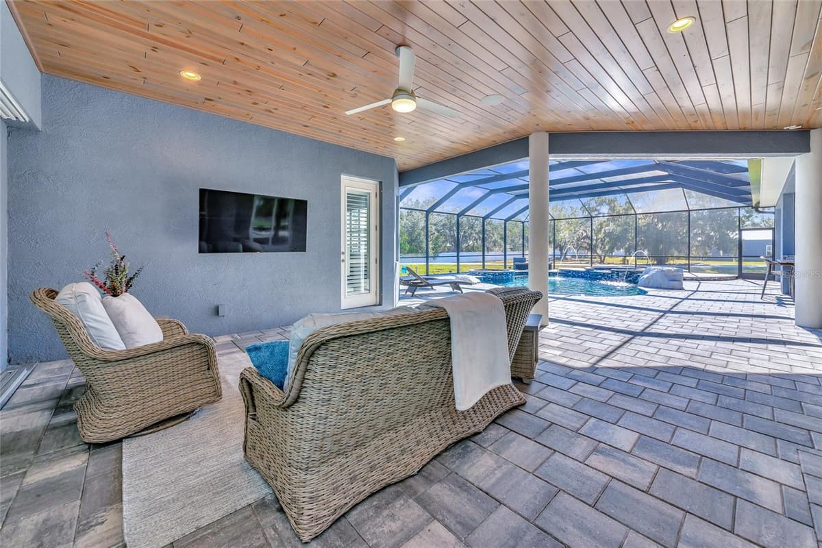 28154 GOPHER HILL ROAD — photo 35 of 99