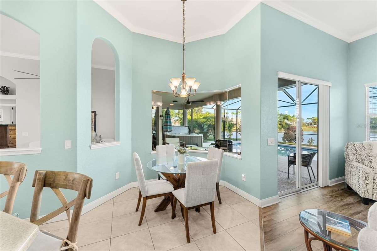 3241 GATLIN DRIVE — photo 19 of 80