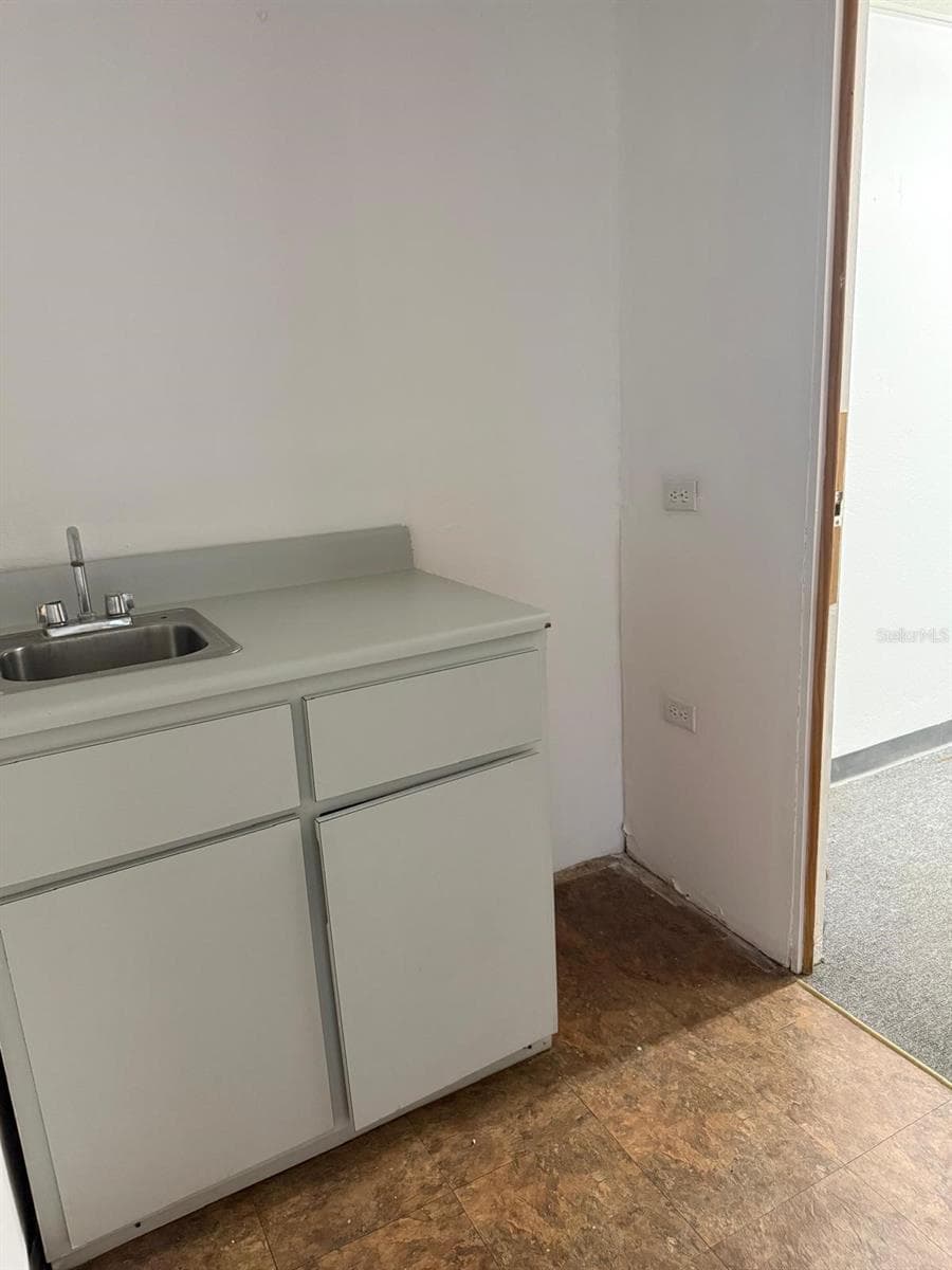 167 Plaza Pradera AVE ANTONIO PRINCIPE — photo 10 of 17
