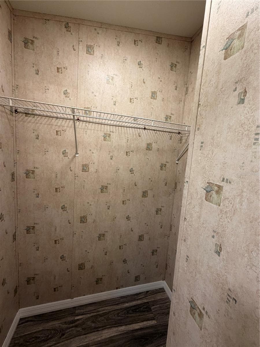 212 PARADISE SHORES ROAD — photo 15 of 23