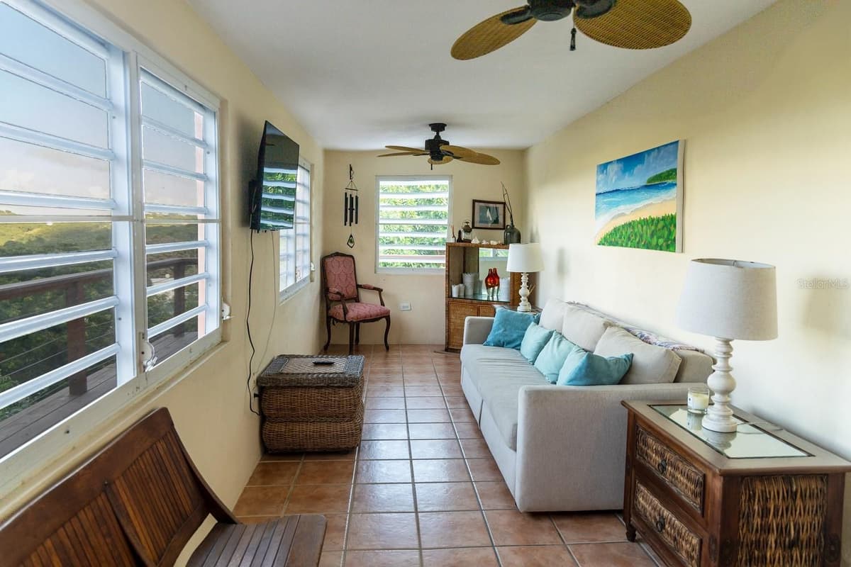 993 CALLE 16 — photo 17 of 31